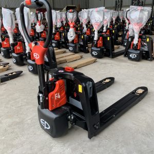 xe nâng tay điện f4
