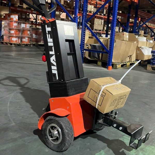 xe kéo điện 1 tấn TW10