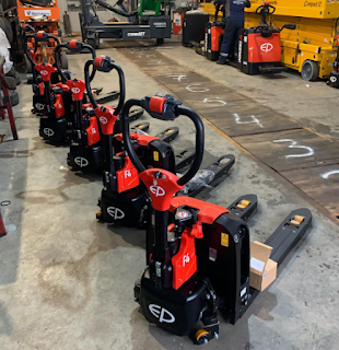 Xe nâng tay điện F4