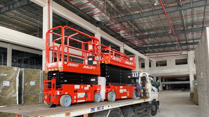 xe nang nguoi cat keo JS series